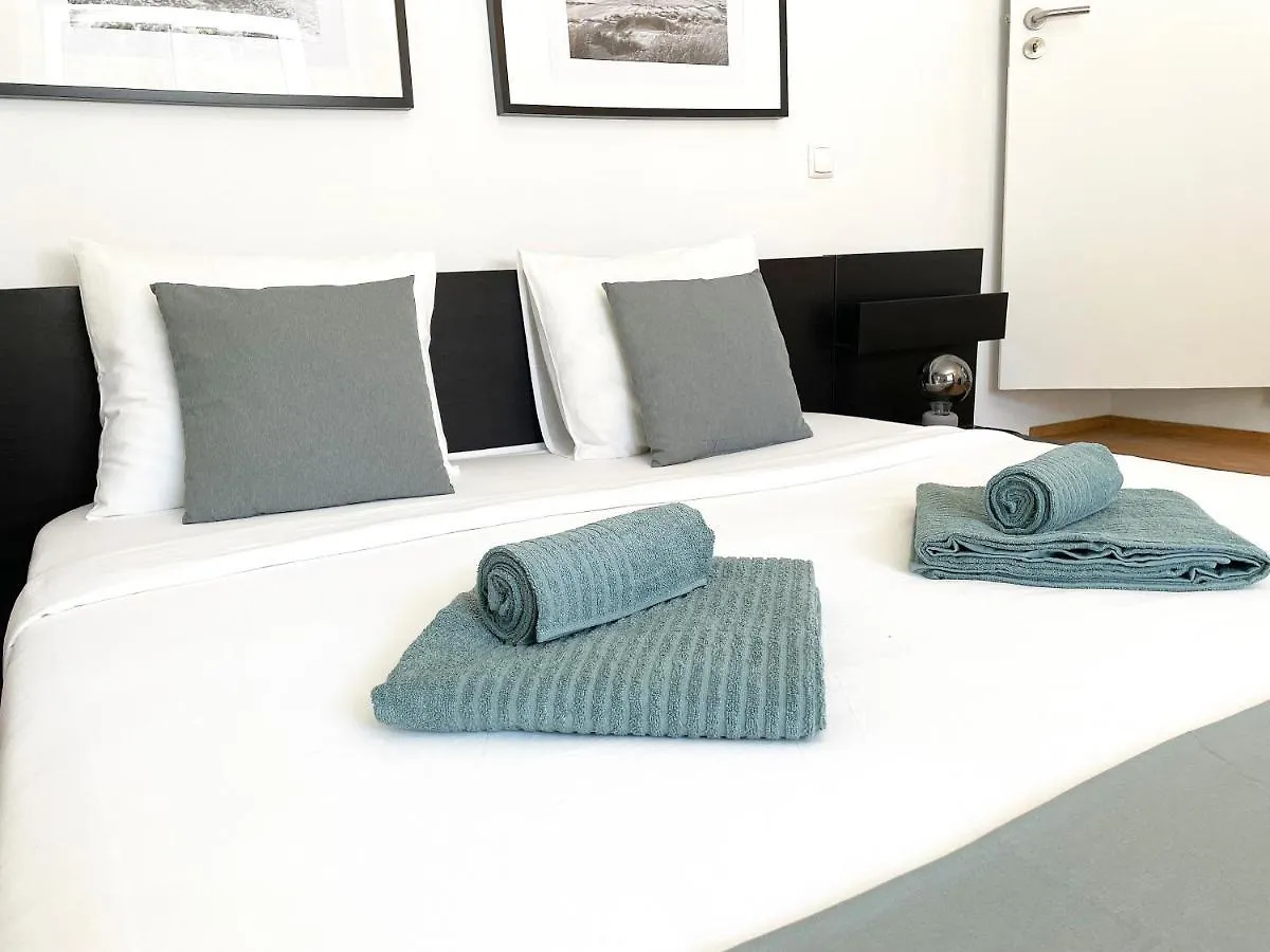 Villas Pedroso: Nature, Mountains And The Ocean Cascais